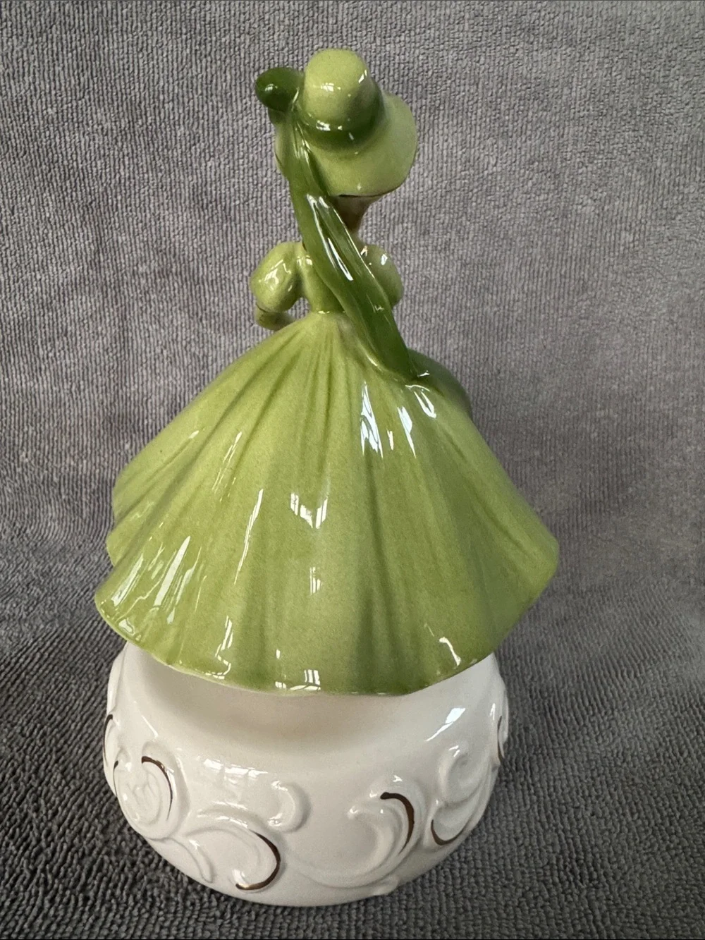 Vintage Josef Original Musical Figurine Music Box 1960’s Japan